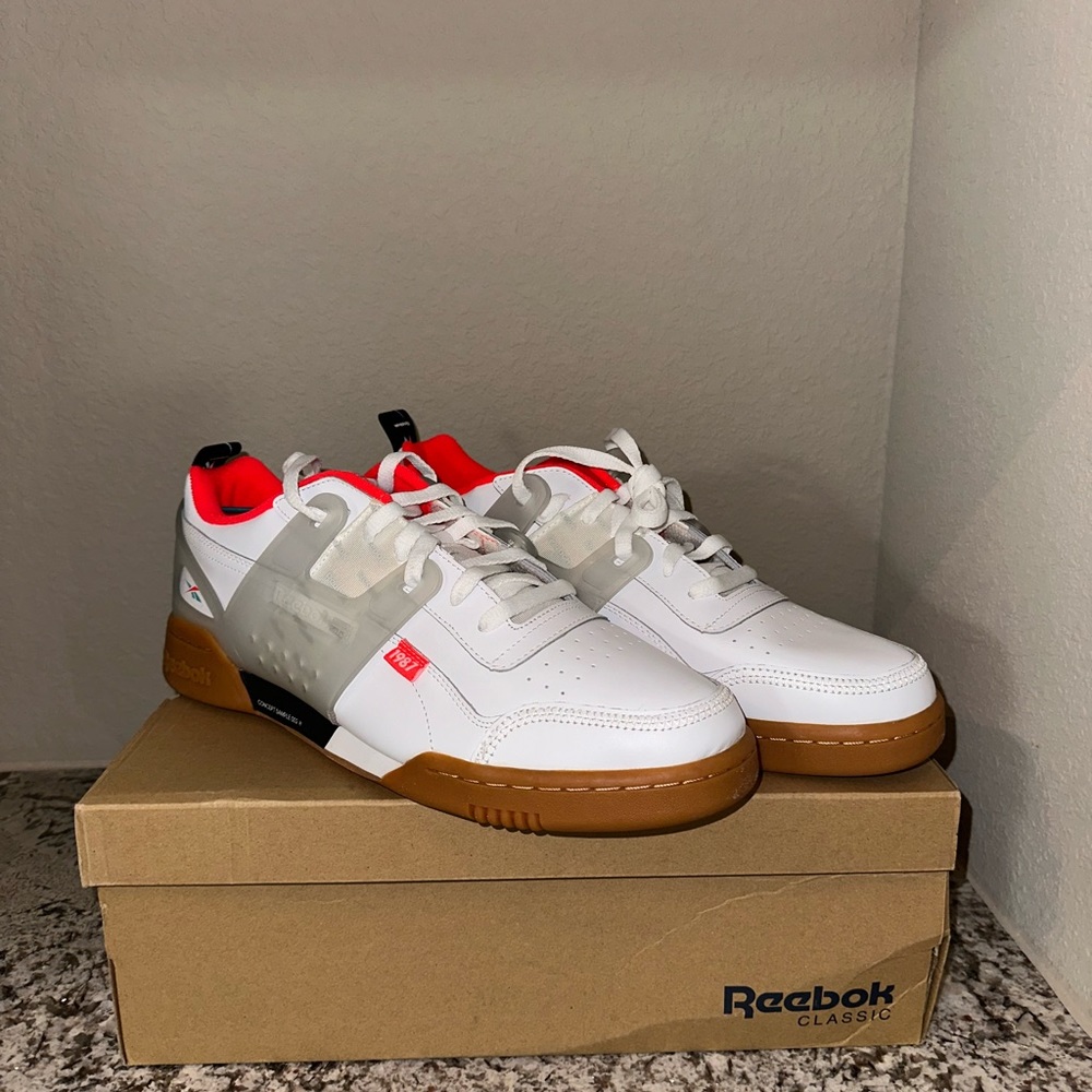 Reebok Workout Plus Altered, White Black Red Mist